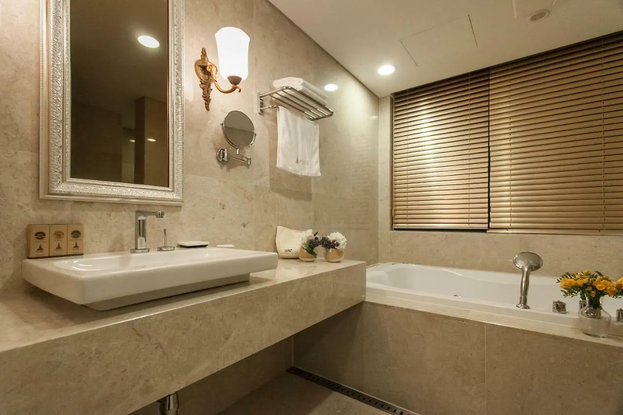 Hotel Pharos Seoul